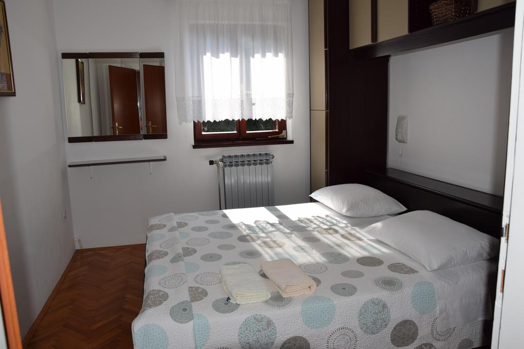Apartment Marija With Terrace Brseč Dış mekan fotoğraf